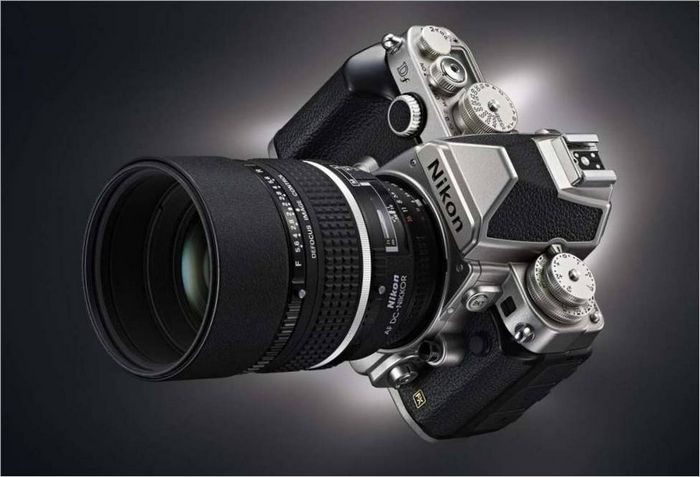 SLR fotoaparati