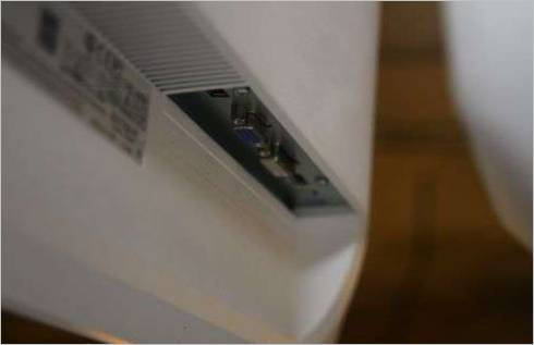 Monitori