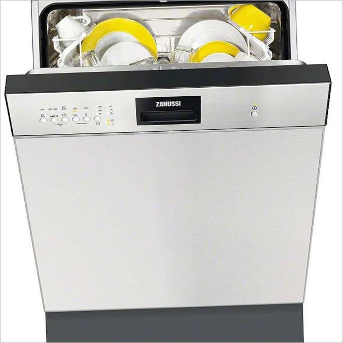 Stroj za pranje posuđa - stoji samostalno