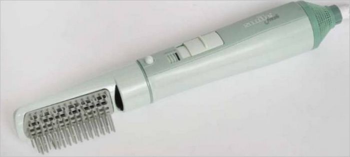 Test sušila za kosu 1411