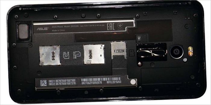 ASUS ZenFone 2 bez poklopca ASUS ZenFone 2 bez poklopca