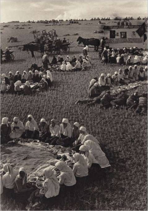 Ručak u polju. 1934