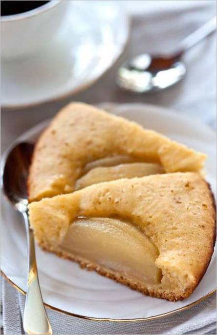 PEREVERNUTYJ_PIROG_S_ABRIKOSAMI PEREVERNUTYJ_PIROG_S_ABRIKOSAMI