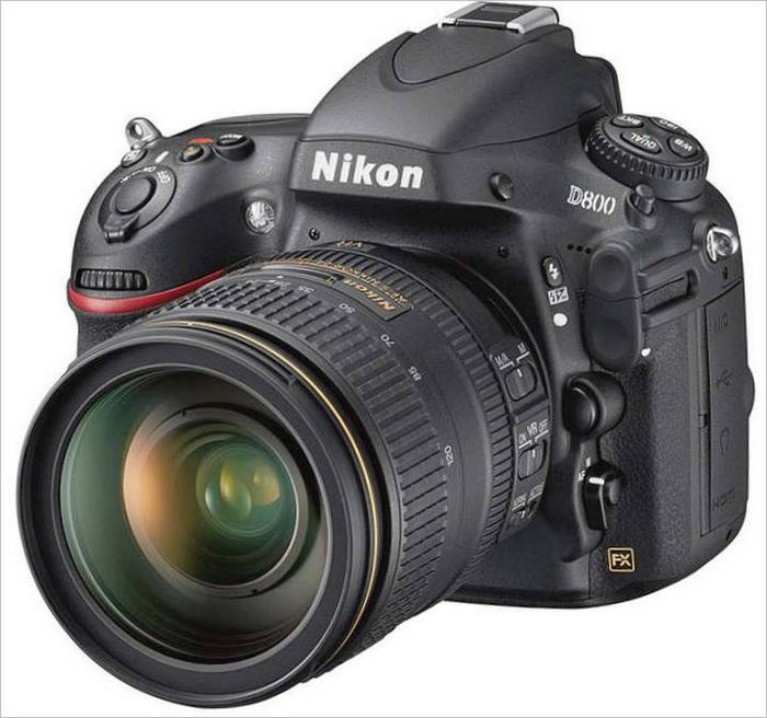 Digitalni SLR 800