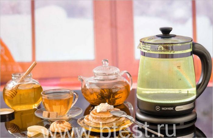 Čajnik za čaj od 960-014 s zelenim čajem