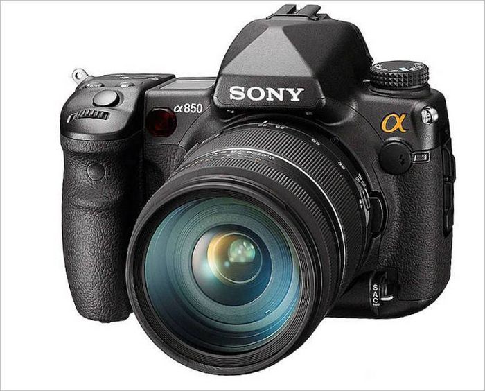 Digitalni SLR fotoaparat Ina-Ina850