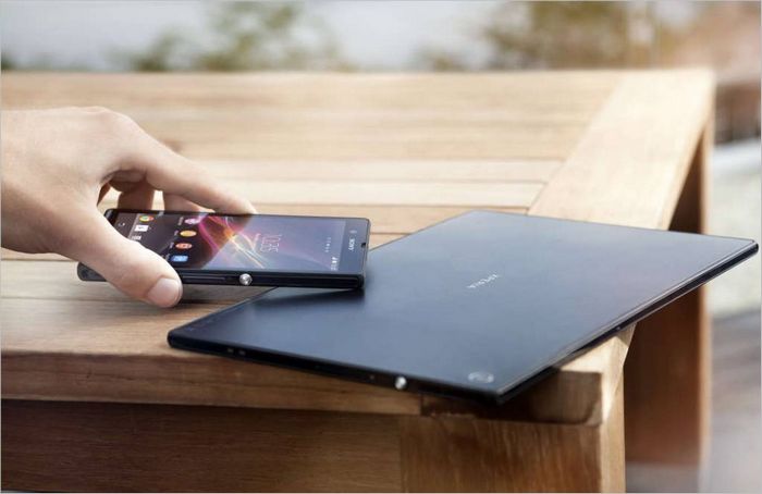 Sony Xperia Tablet Z Tablet i Sony Xperia Z pametni telefon